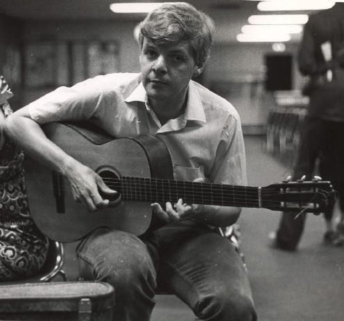 Lynn playing guitar, 1973